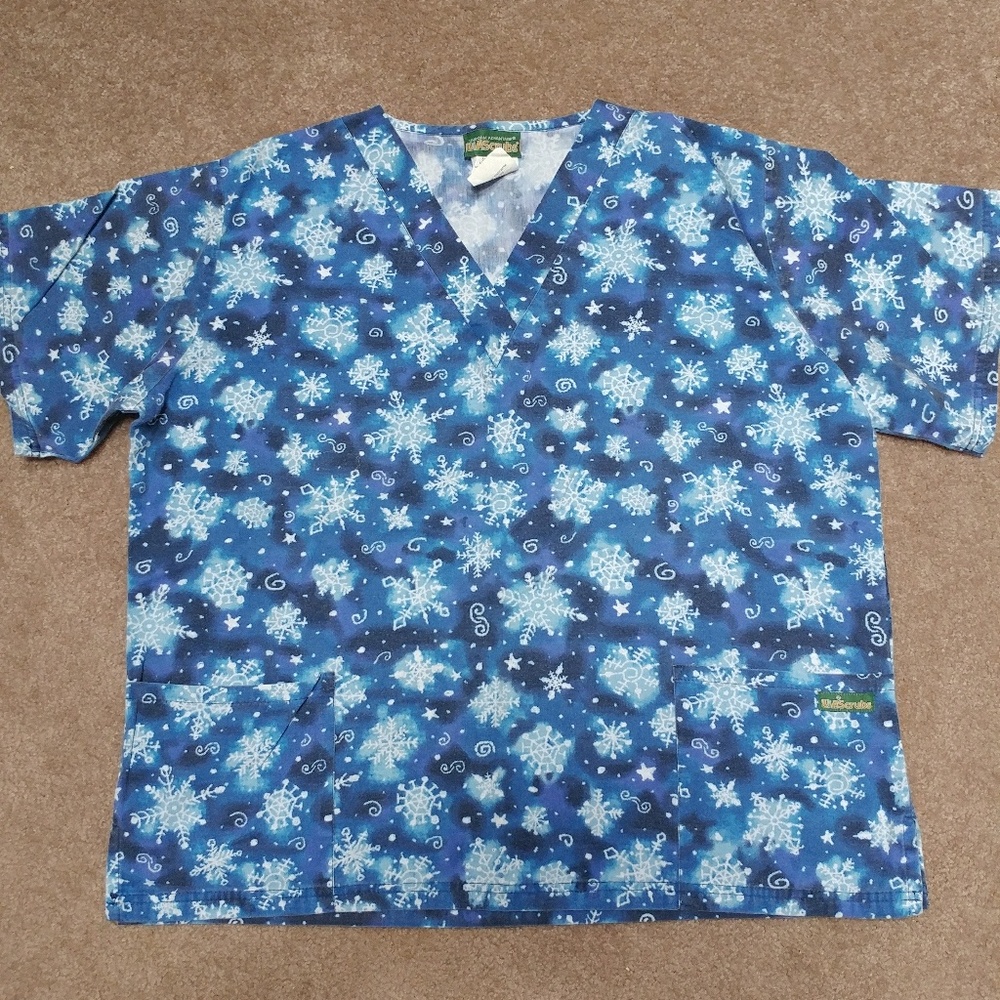 Scrub top